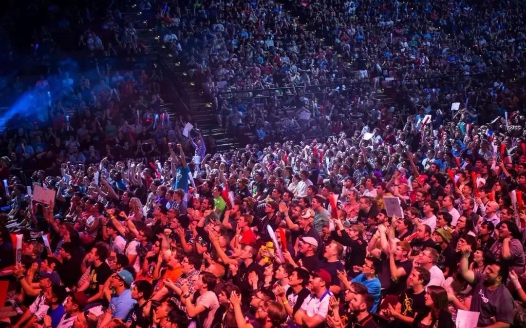 T1官宣：与Faker成功续约